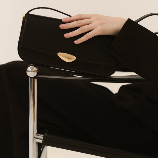 Noa Baguette • Black