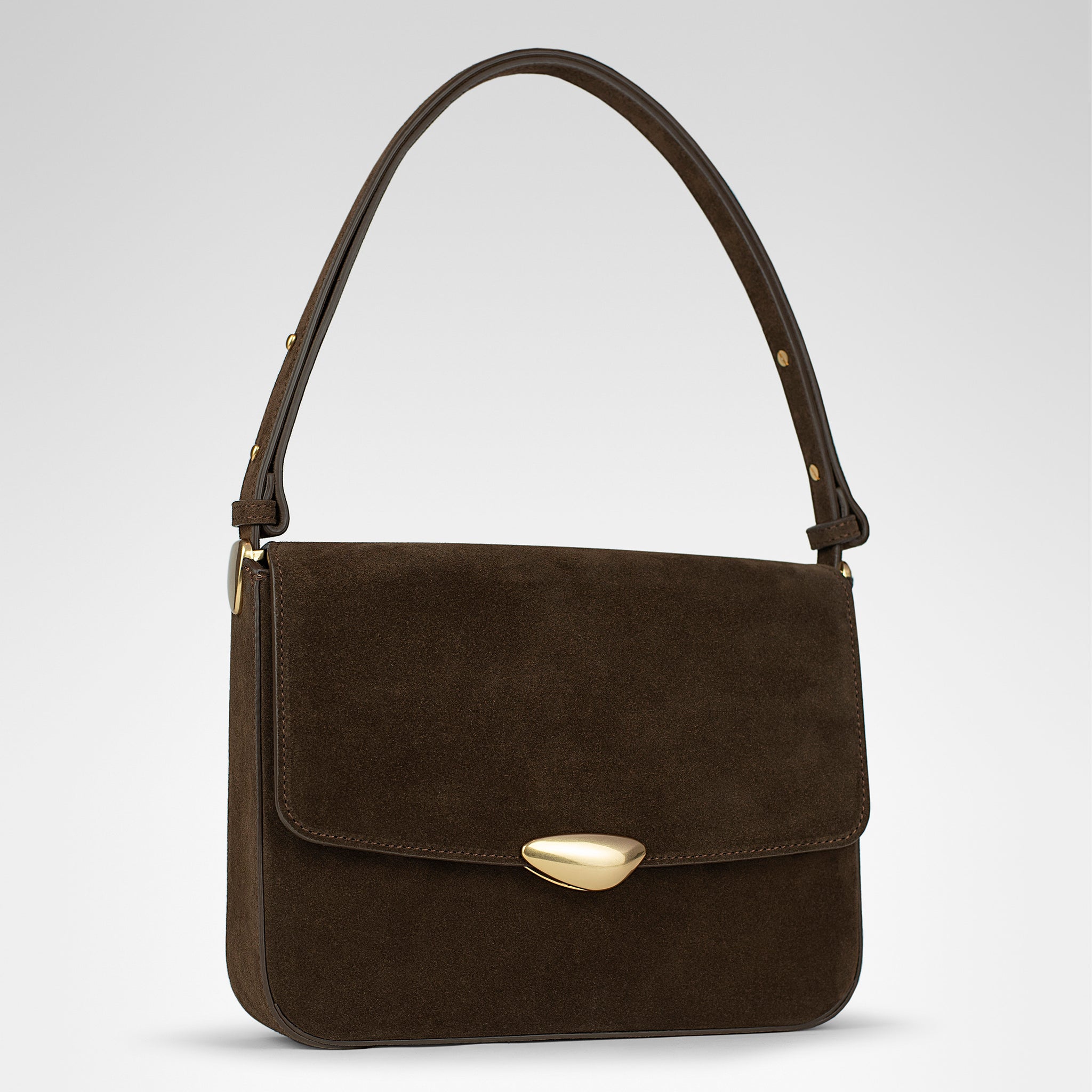 Noa • Chocolate Suede