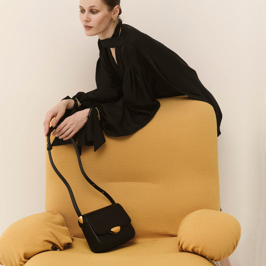 Noa Mini • Black