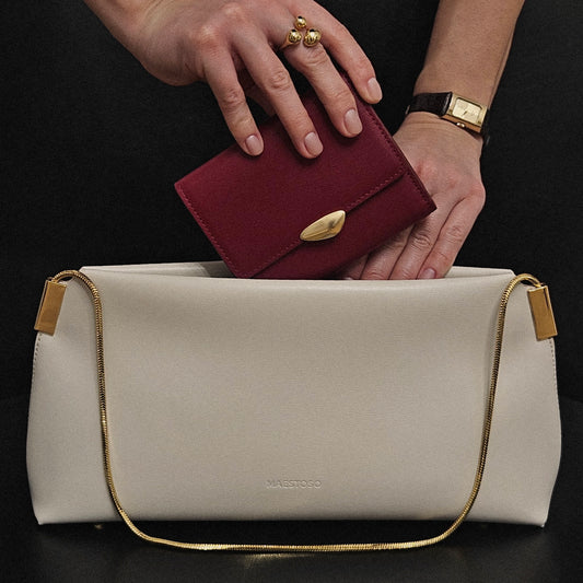 Noa Wallet • Burgundy