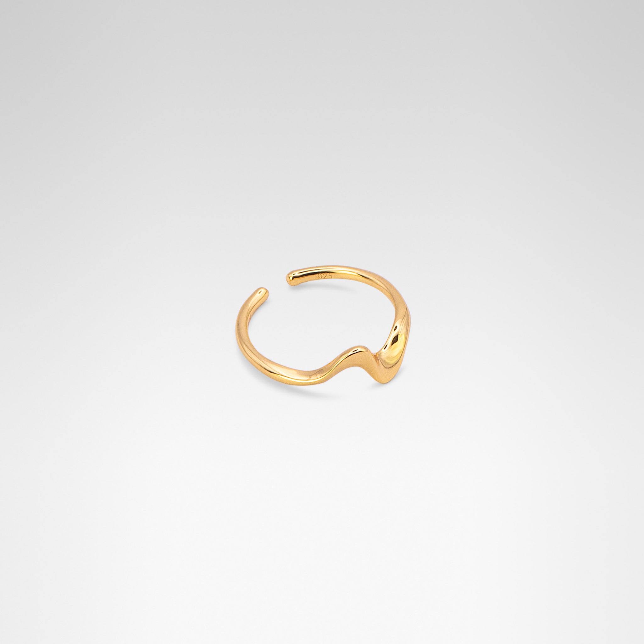 Waves Ring • 18K Gold Vermeil